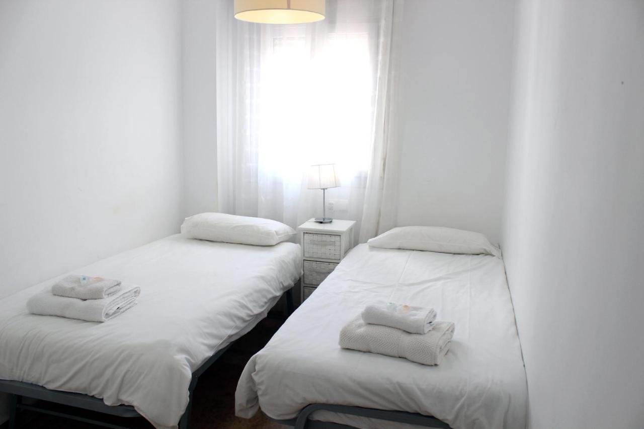 Puerto Blanco Apartment Estepona Luaran gambar